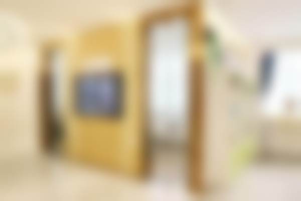 广州美伦口腔—笑果引力牙齿矫正中 心正规吗？看资质