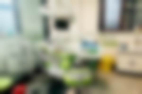 库车小蜗牛口腔诊所医生团队