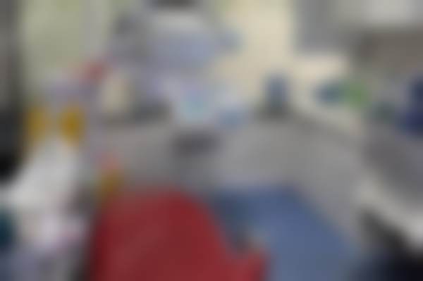 长沙芙蓉美泰口腔门诊部医生团队解析