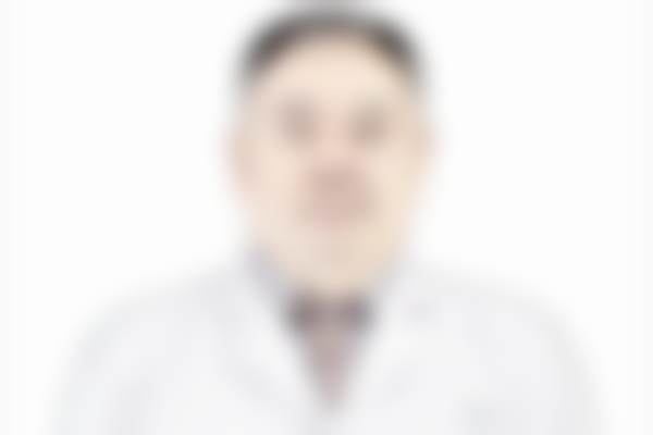 连云港爱尔眼科医院骨干医生团队临床经验多